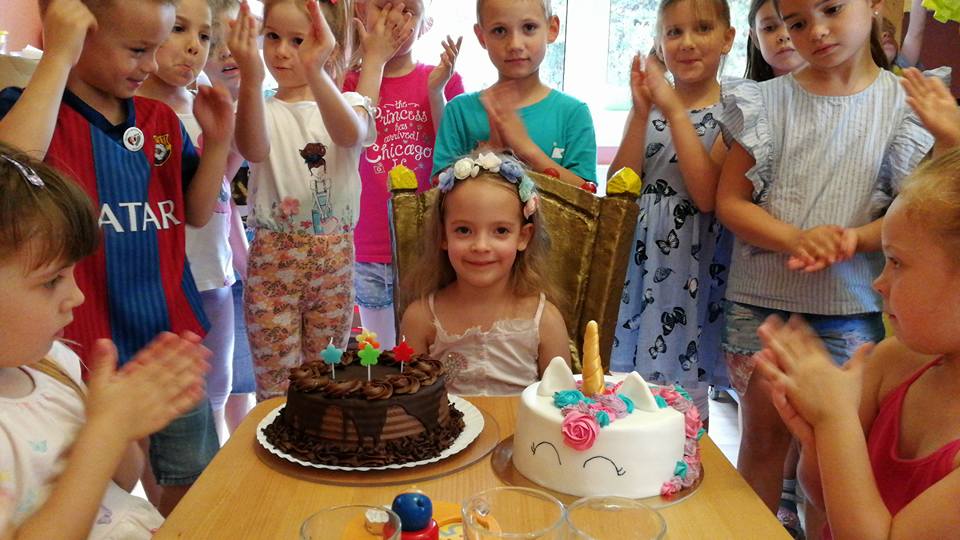Katica Ovi - Születésnapok